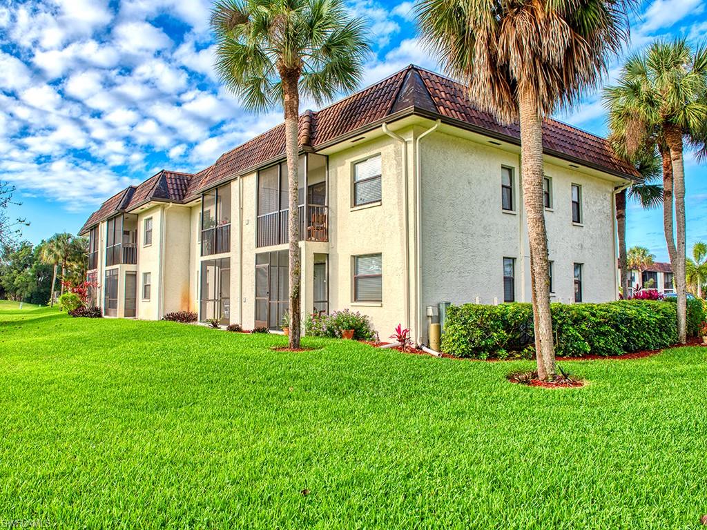 FAIRWAYS AT PAR FOUR - Residential