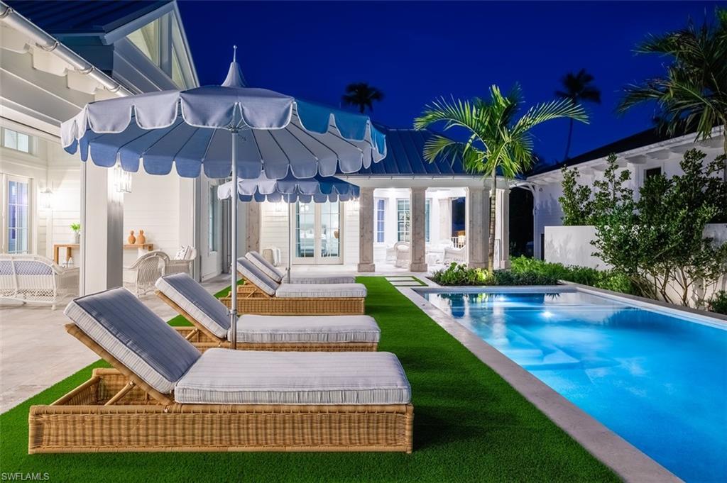 AQUALANE SHORES - Residential