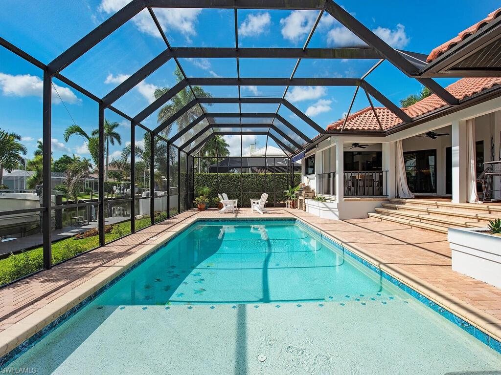 ROYAL HARBOR - Residential
