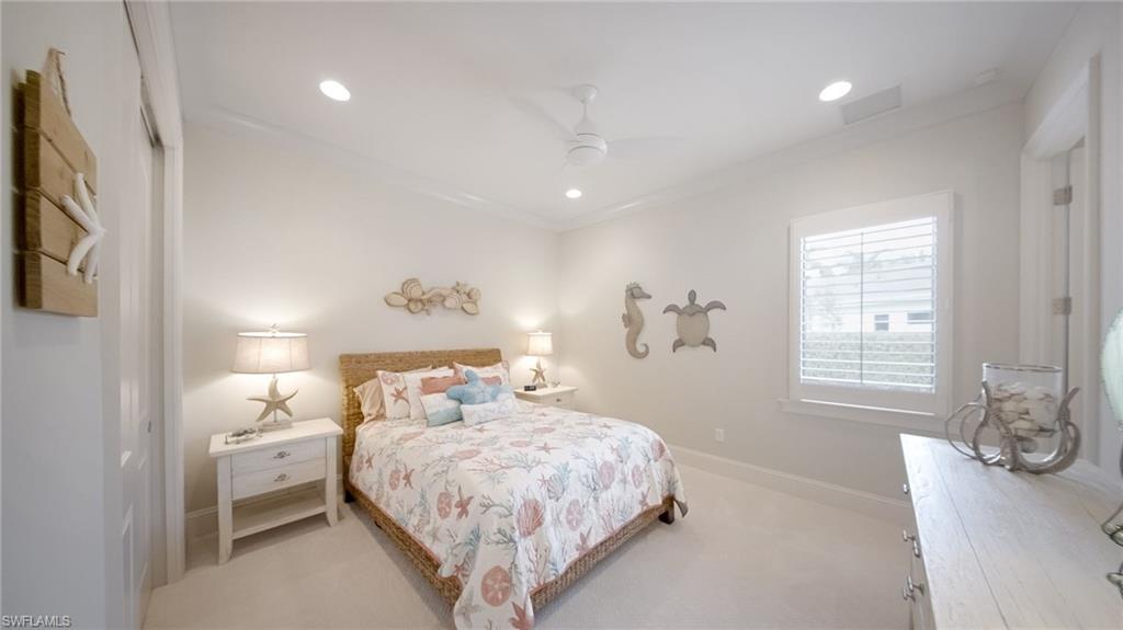 QUAIL WEST - Residential