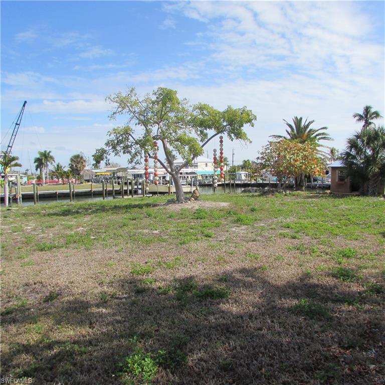 BAYVIEW ACRES - Land