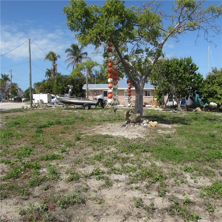 BAYVIEW ACRES - Land