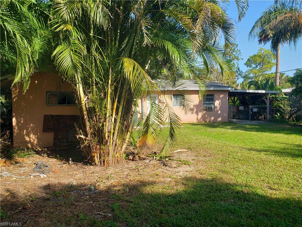 PALM SPRINGS ESTATES - Residential