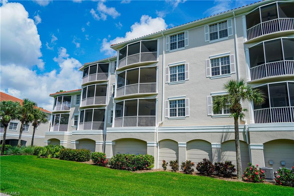 LAKE BARRINGTON - Residential