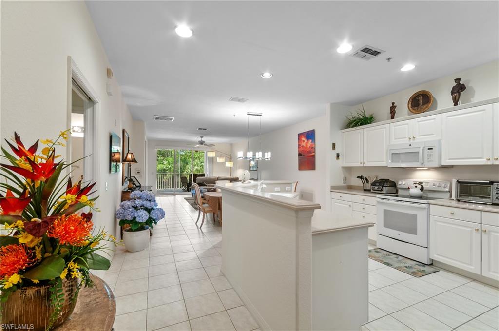 LAKE BARRINGTON - Residential