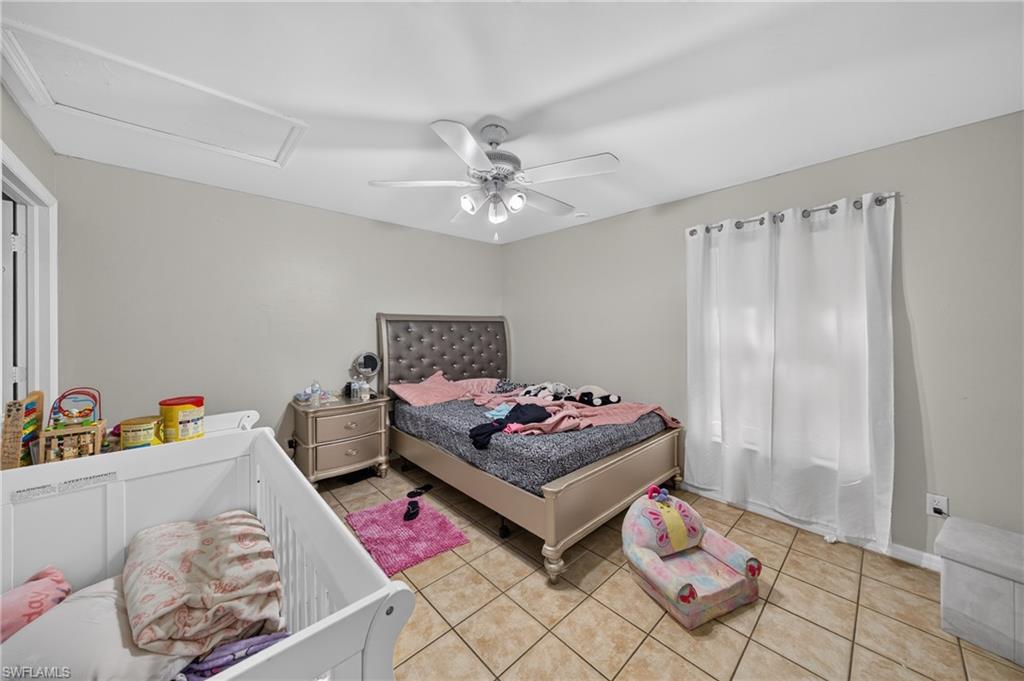 LEHIGH ESTATES - Residential Income