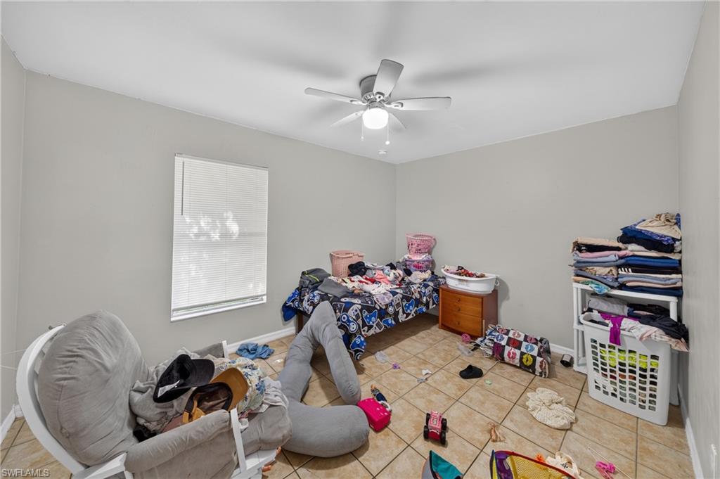 LEHIGH ESTATES - Residential Income