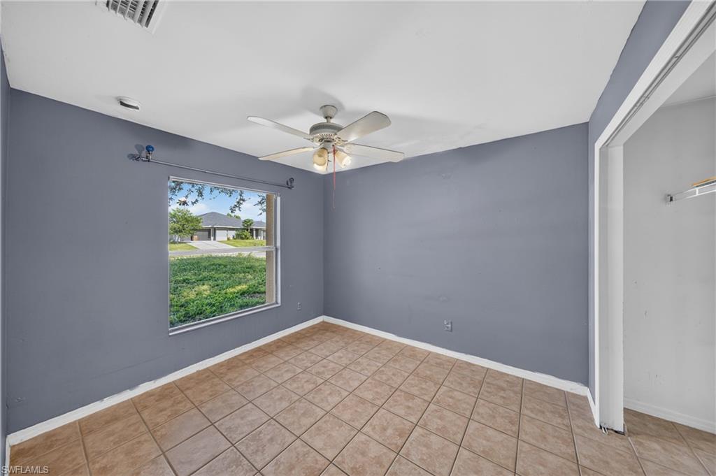 LEHIGH ESTATES - Residential Income