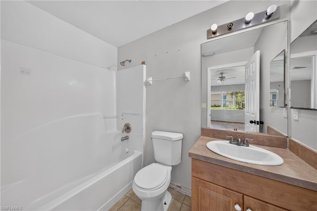 LEHIGH ESTATES - Residential Income