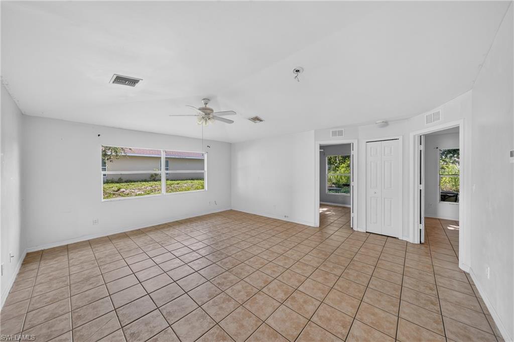 LEHIGH ESTATES - Residential Income