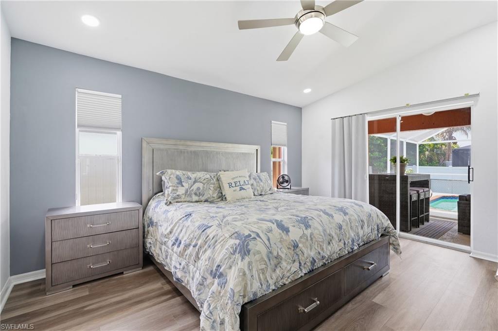 SAN CARLOS PARK - Residential