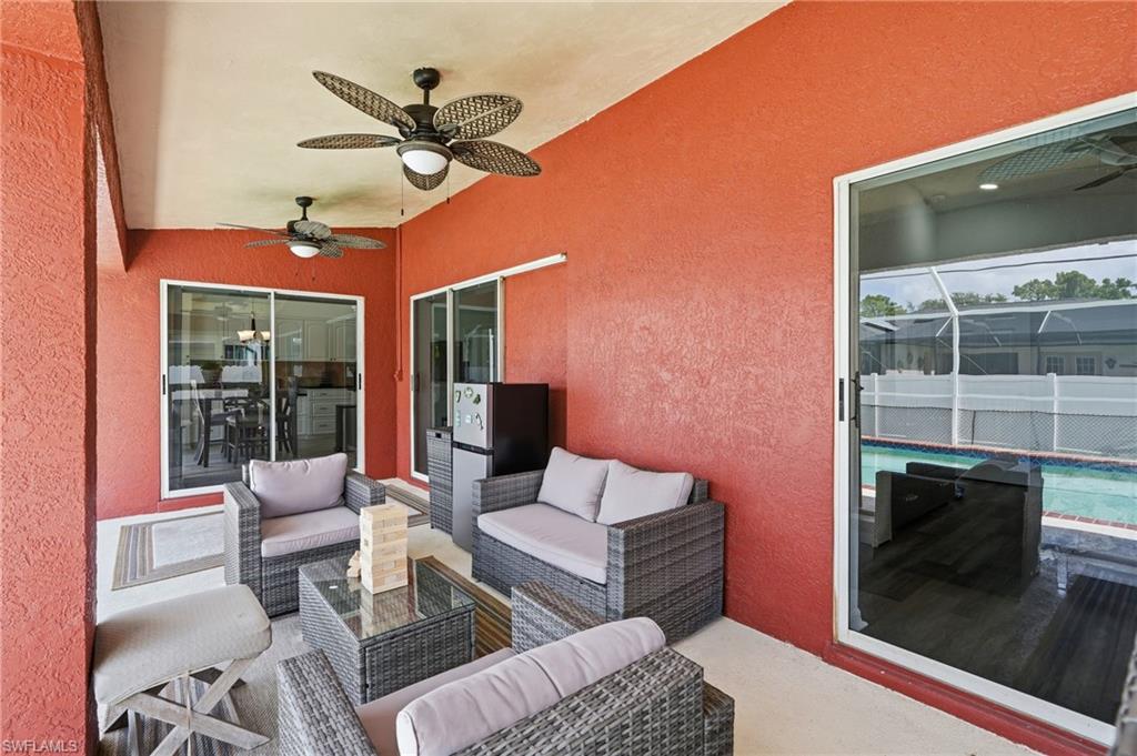 SAN CARLOS PARK - Residential