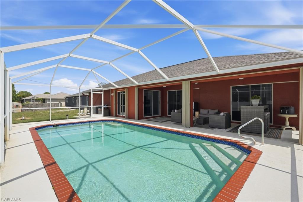 SAN CARLOS PARK - Residential