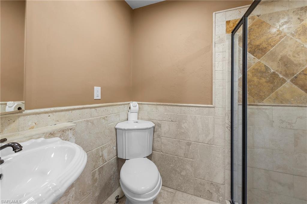 HACIENDA EAST - Residential Lease