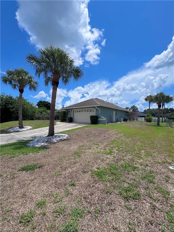 LEHIGH ACRES - Residential