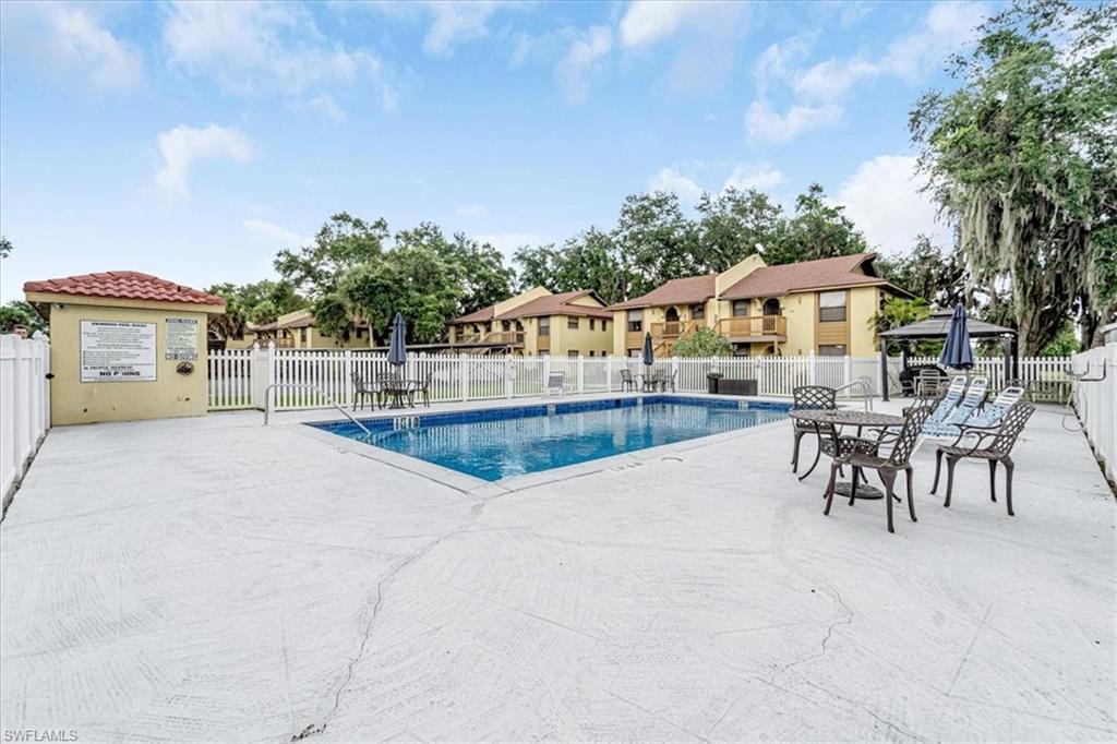 GOLFSIDE VILLAGE - Residential