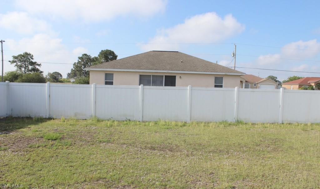 CAPE CORAL - Residential