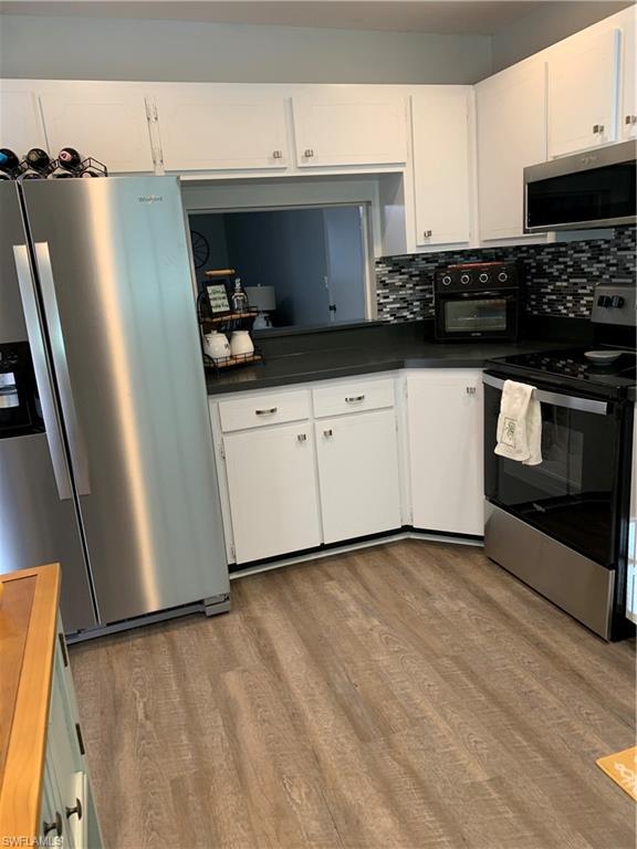 CYPRESS LAKES MANOR SOUTH - Residential