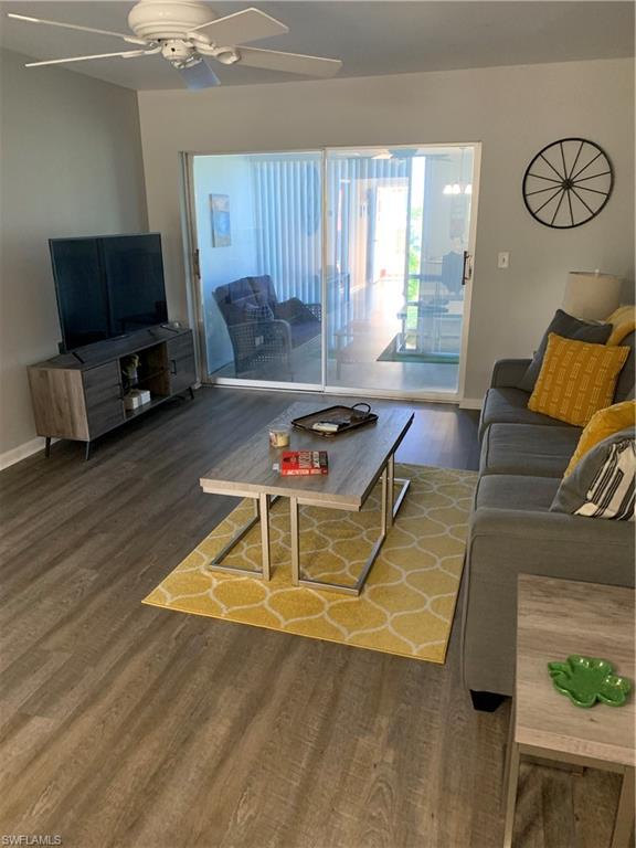 CYPRESS LAKES MANOR SOUTH - Residential
