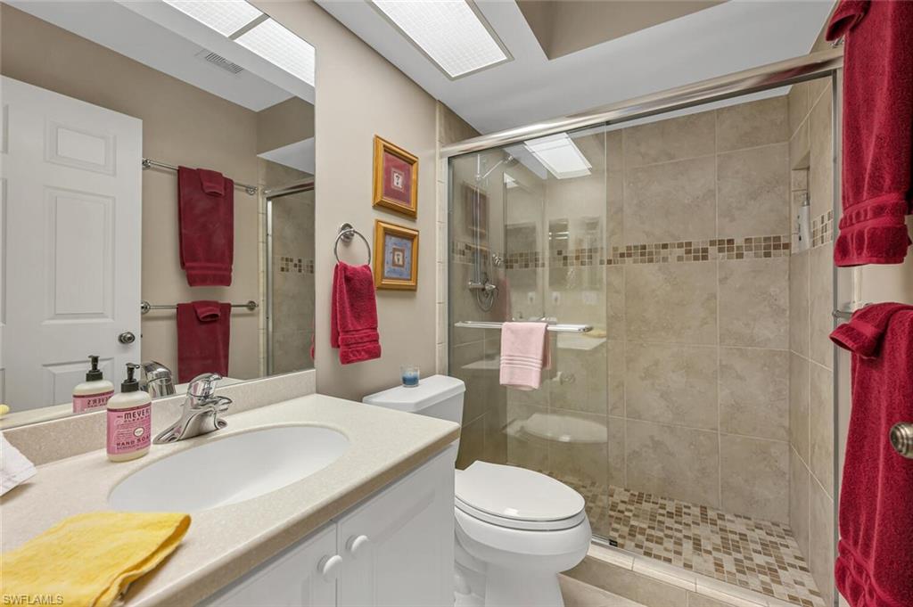 SAWGRASS POINT - Residential