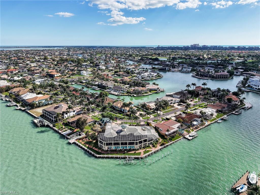 MARCO BEACH - Residential