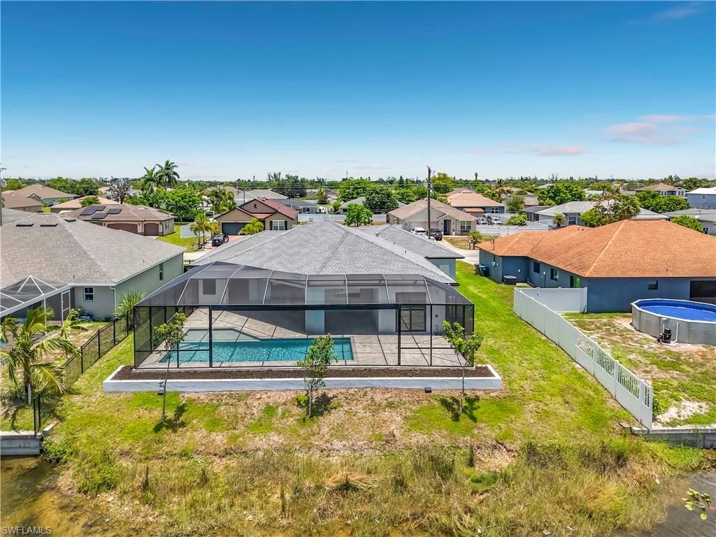 CAPE CORAL - Residential