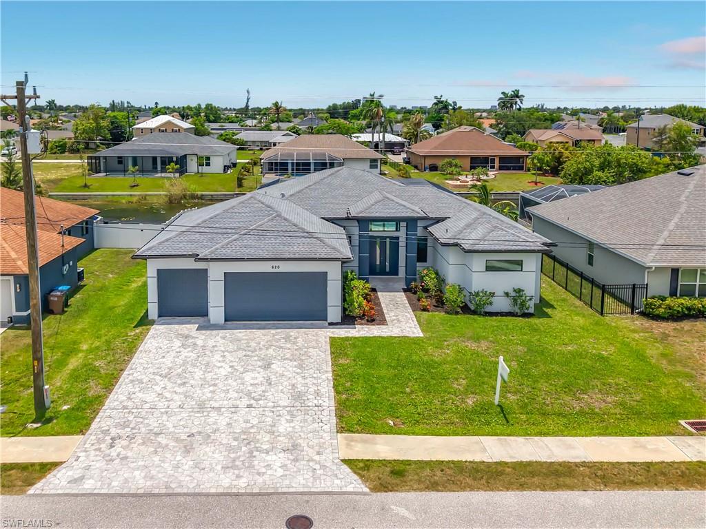 CAPE CORAL - Residential