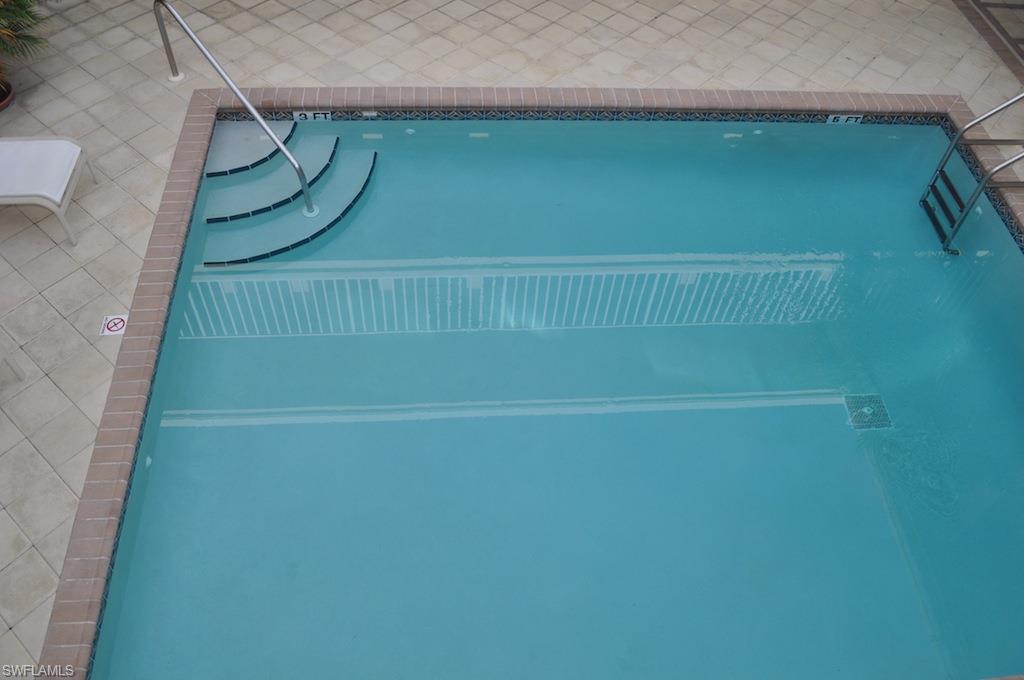 FIFTH AVENUE BEACH CLUB - Residential
