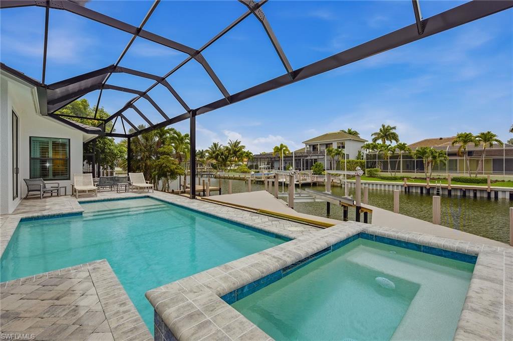 MARCO BEACH - Residential