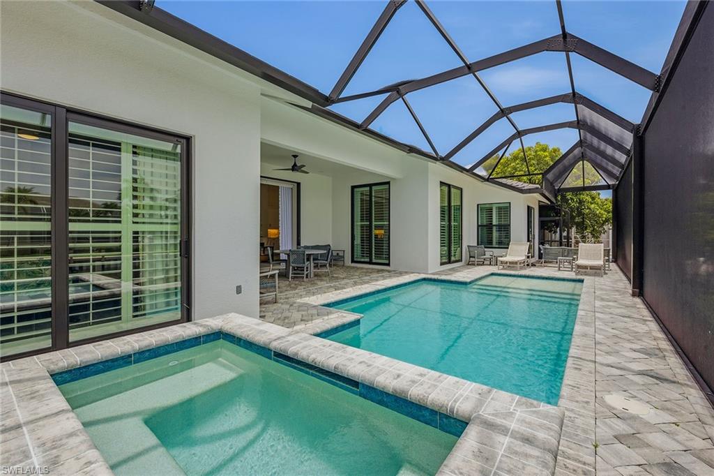 MARCO BEACH - Residential