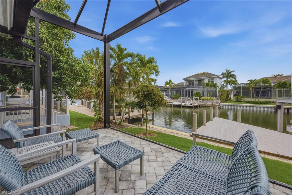 MARCO BEACH - Residential
