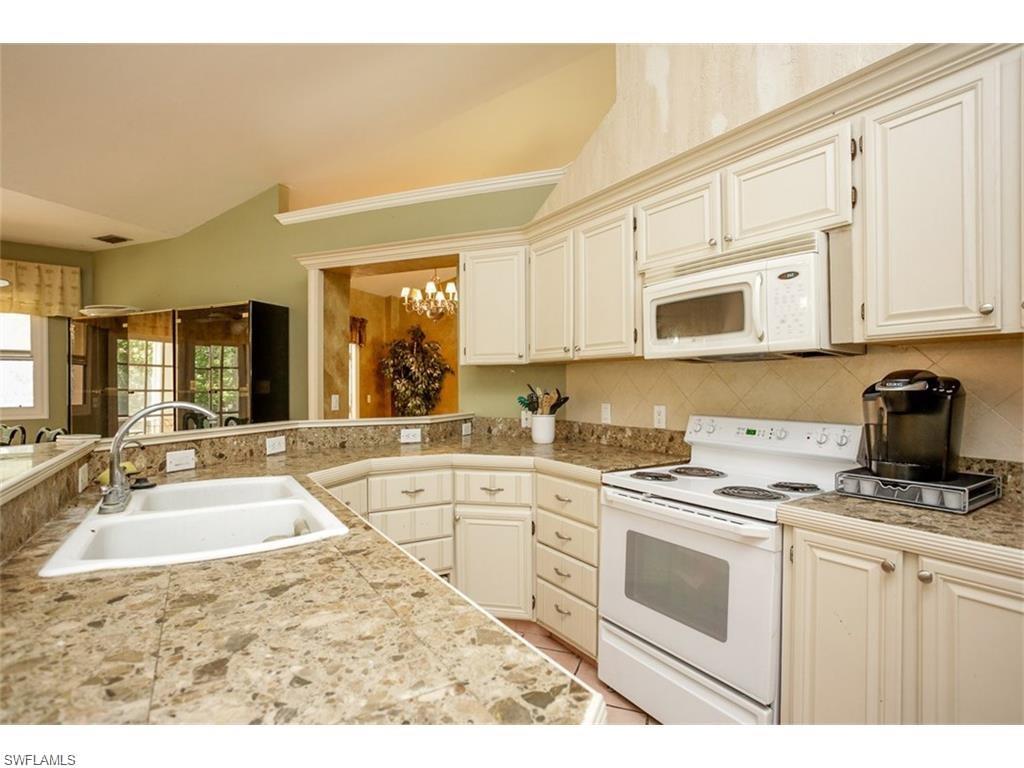 GOLDEN GATE ESTATES - Residential