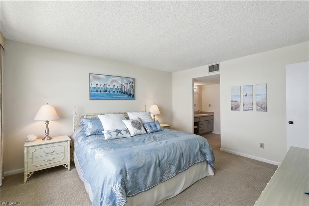 THE PALMS OF BAY BEACH - Residential