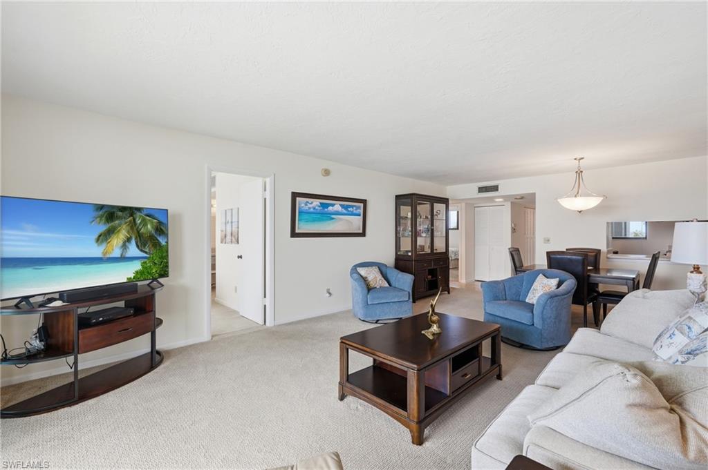 THE PALMS OF BAY BEACH - Residential