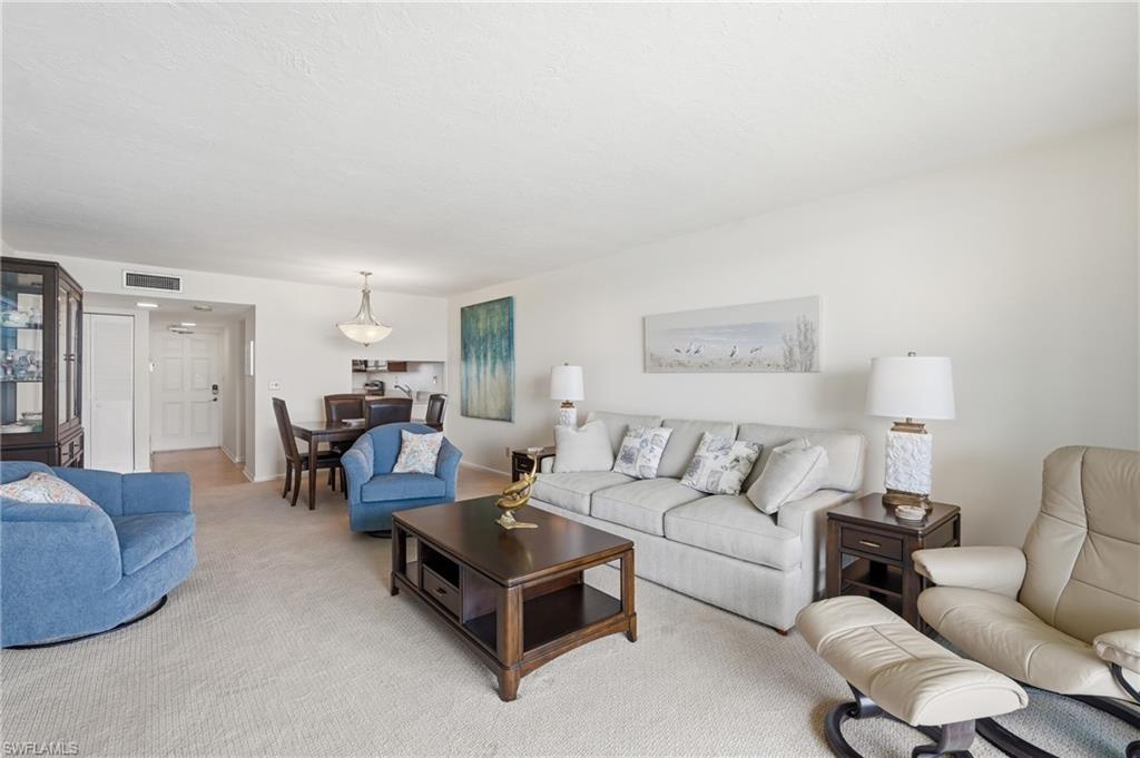 THE PALMS OF BAY BEACH - Residential