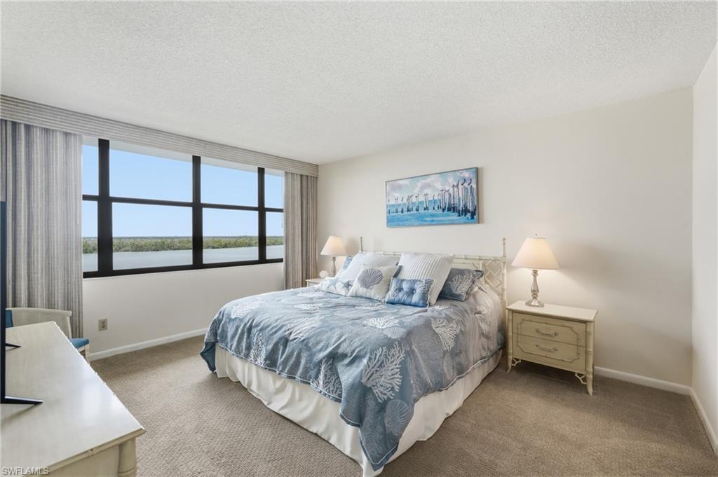 THE PALMS OF BAY BEACH - Residential