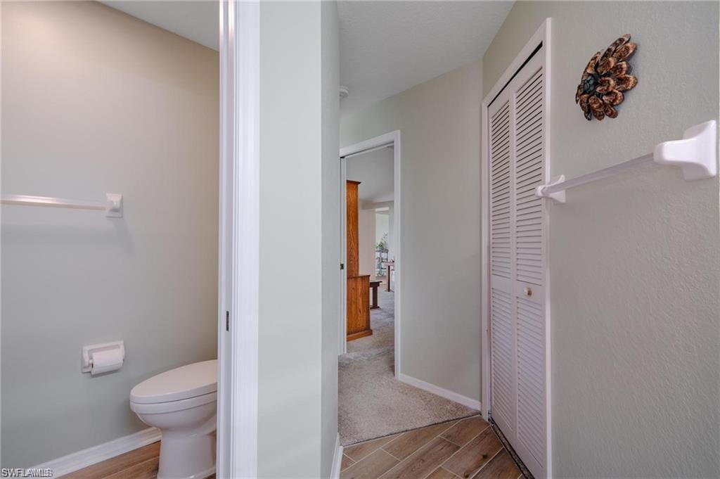 PINEWOOD LAKES - Residential