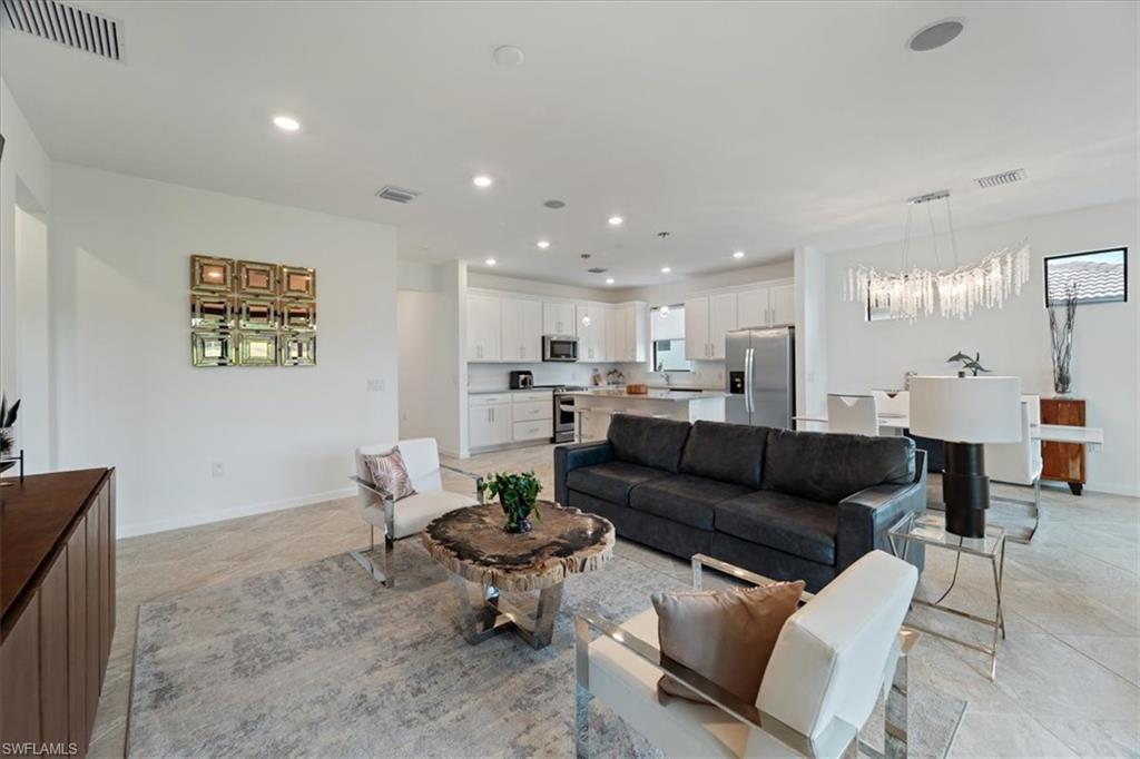 DEL WEBB - Residential Lease