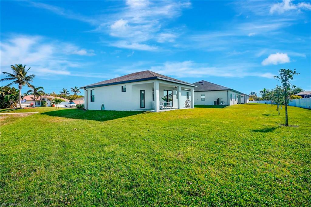 CAPE CORAL - Residential