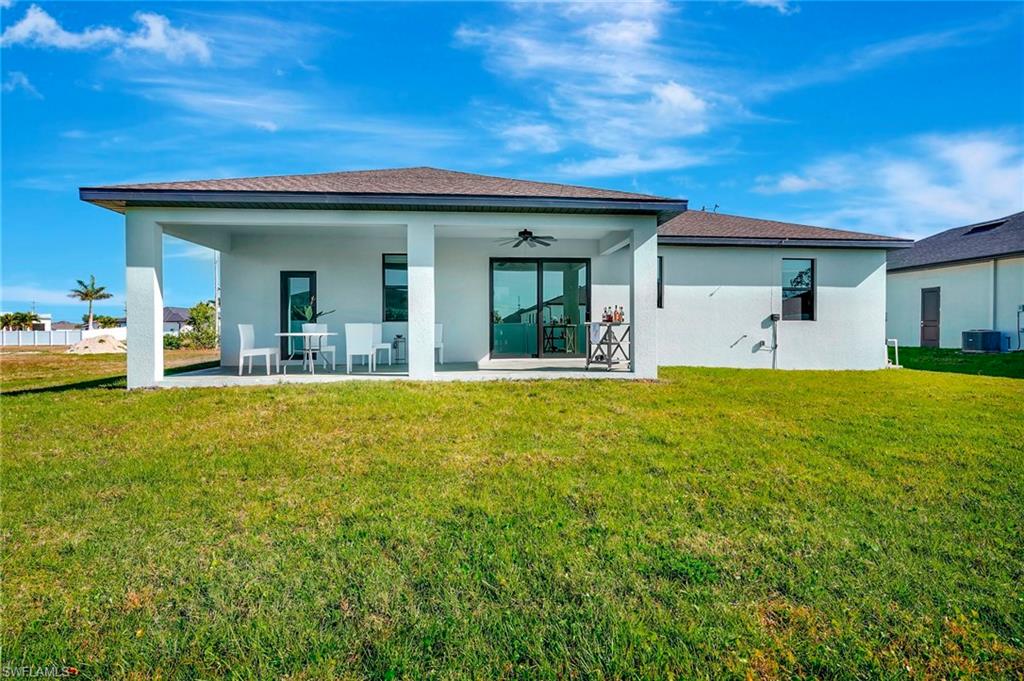 CAPE CORAL - Residential