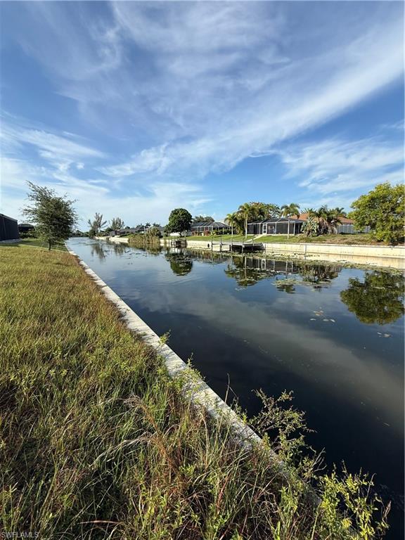 CAPE CORAL - Land