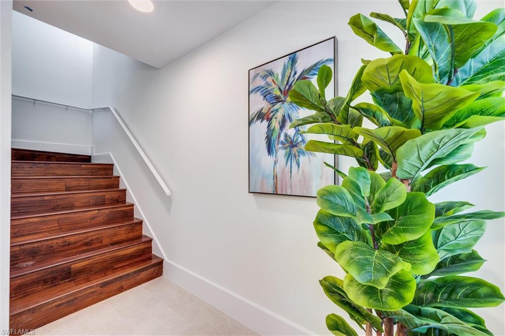 COTTAGE PARK - Residential