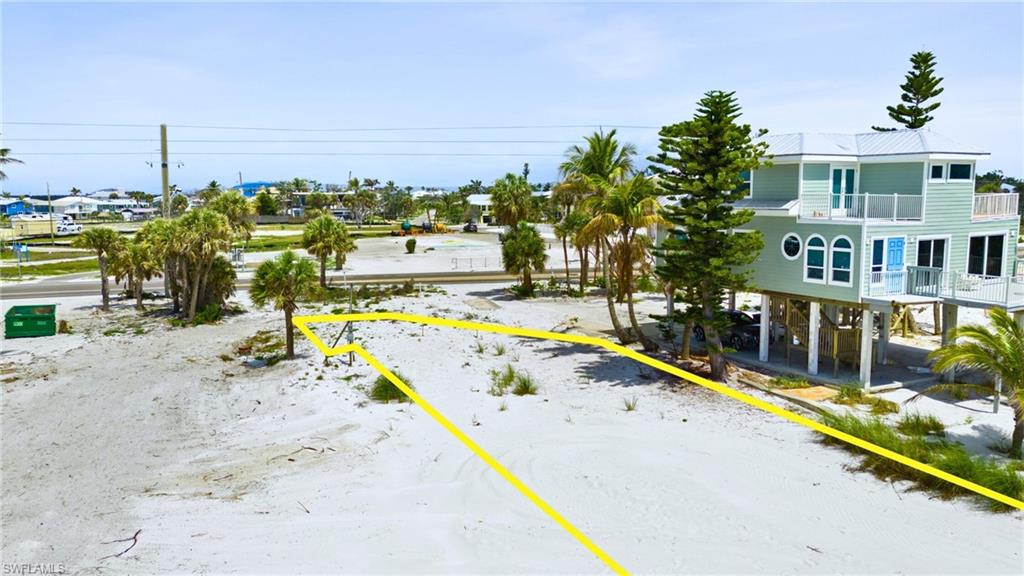 GULF HEIGHTS - Land