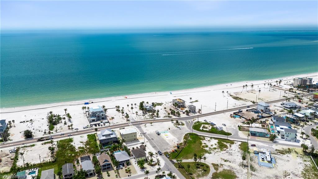 GULF HEIGHTS - Land