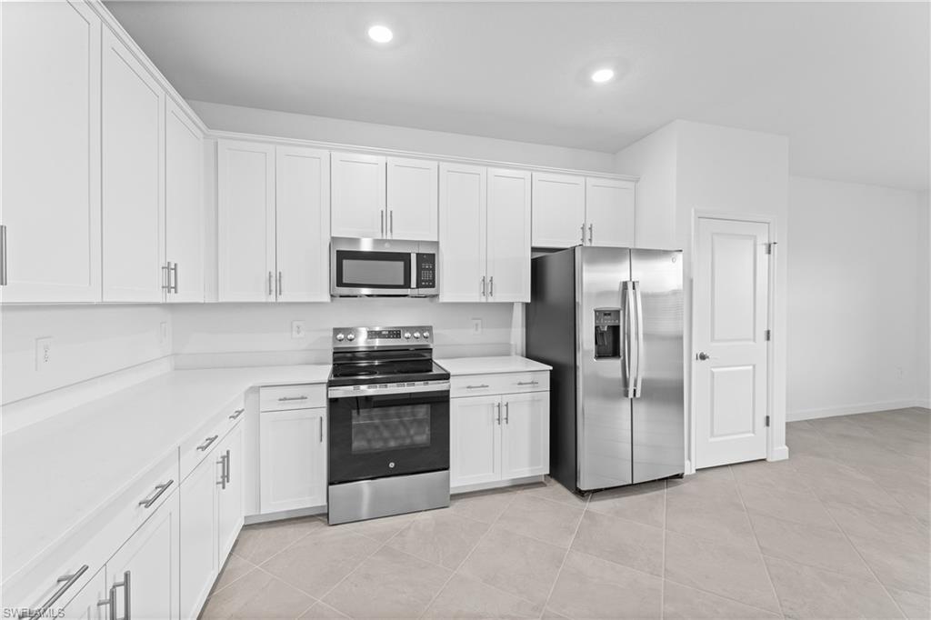 VALENCIA COUNTRY CLUB - Residential