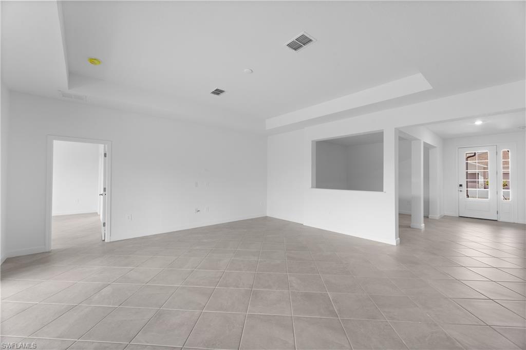 VALENCIA COUNTRY CLUB - Residential