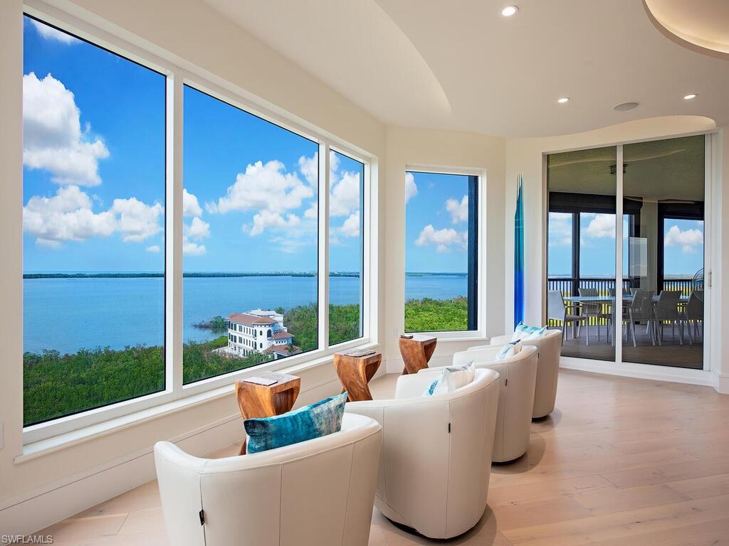 LA SCALA AT THE COLONY - Residential