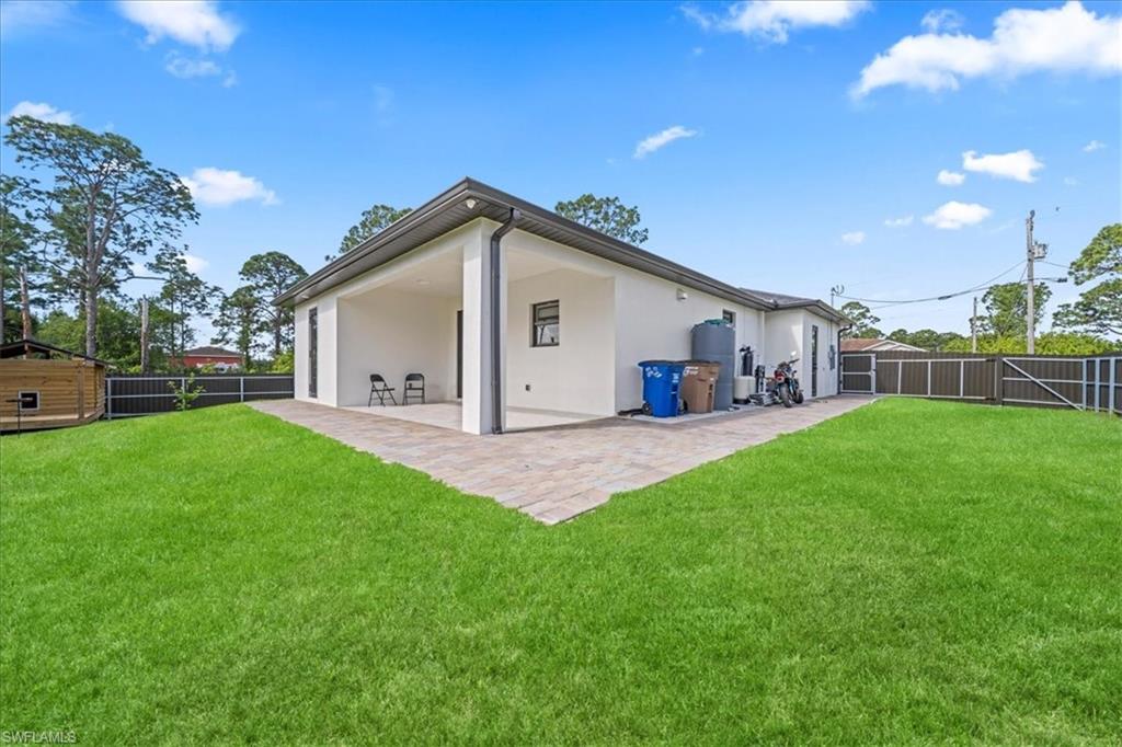 LEHIGH ACRES - Residential