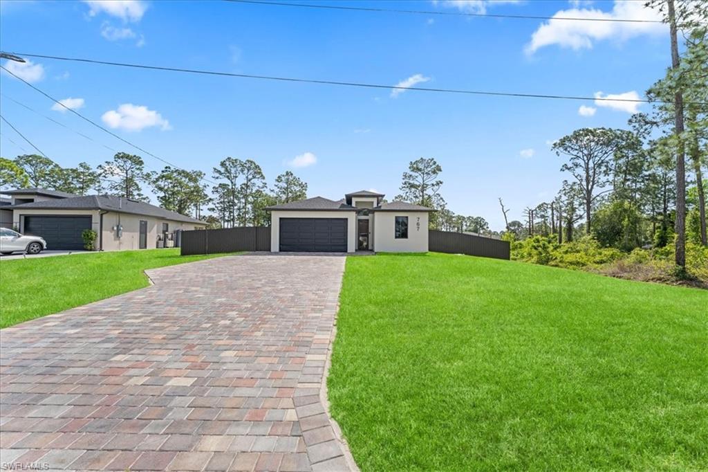 LEHIGH ACRES - Residential