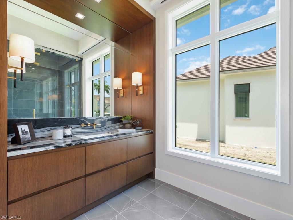 BAY COLONY SHORES - Residential